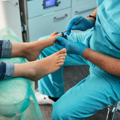 When Should You See a Chiropodist Instead of Your Family Doctor?